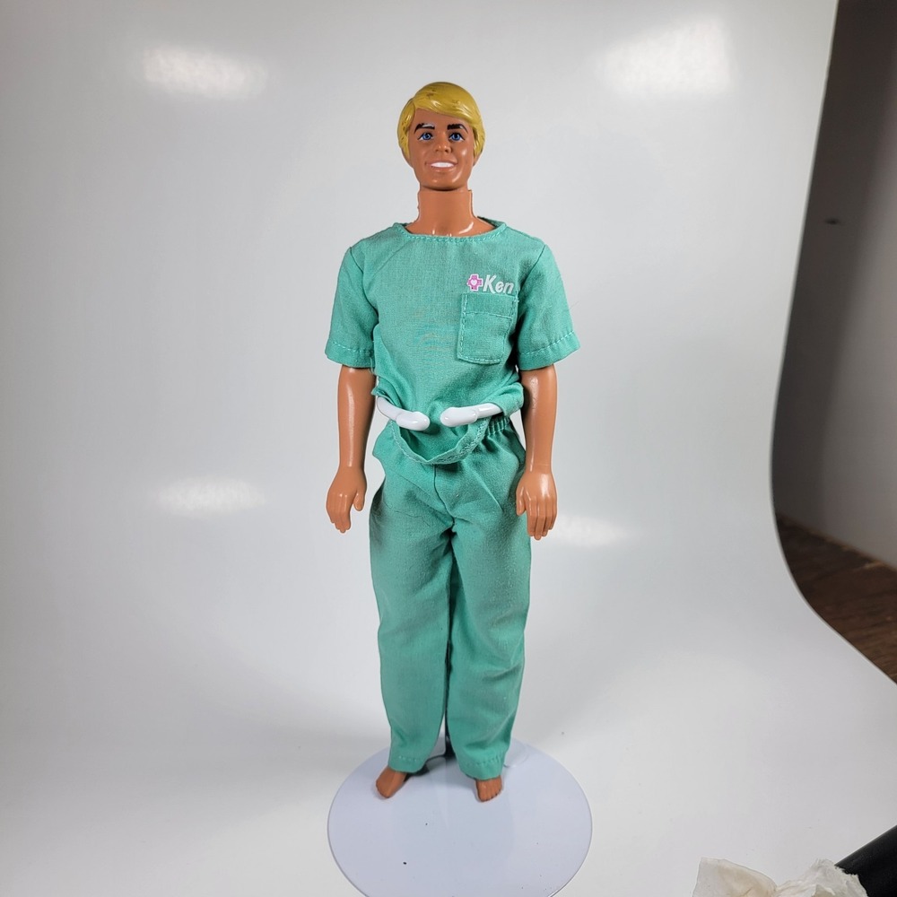 Barbie Clothes:‎ Vintage Ken Doctor Nurse Medical Scrubs Uniform Mattel 🟡
